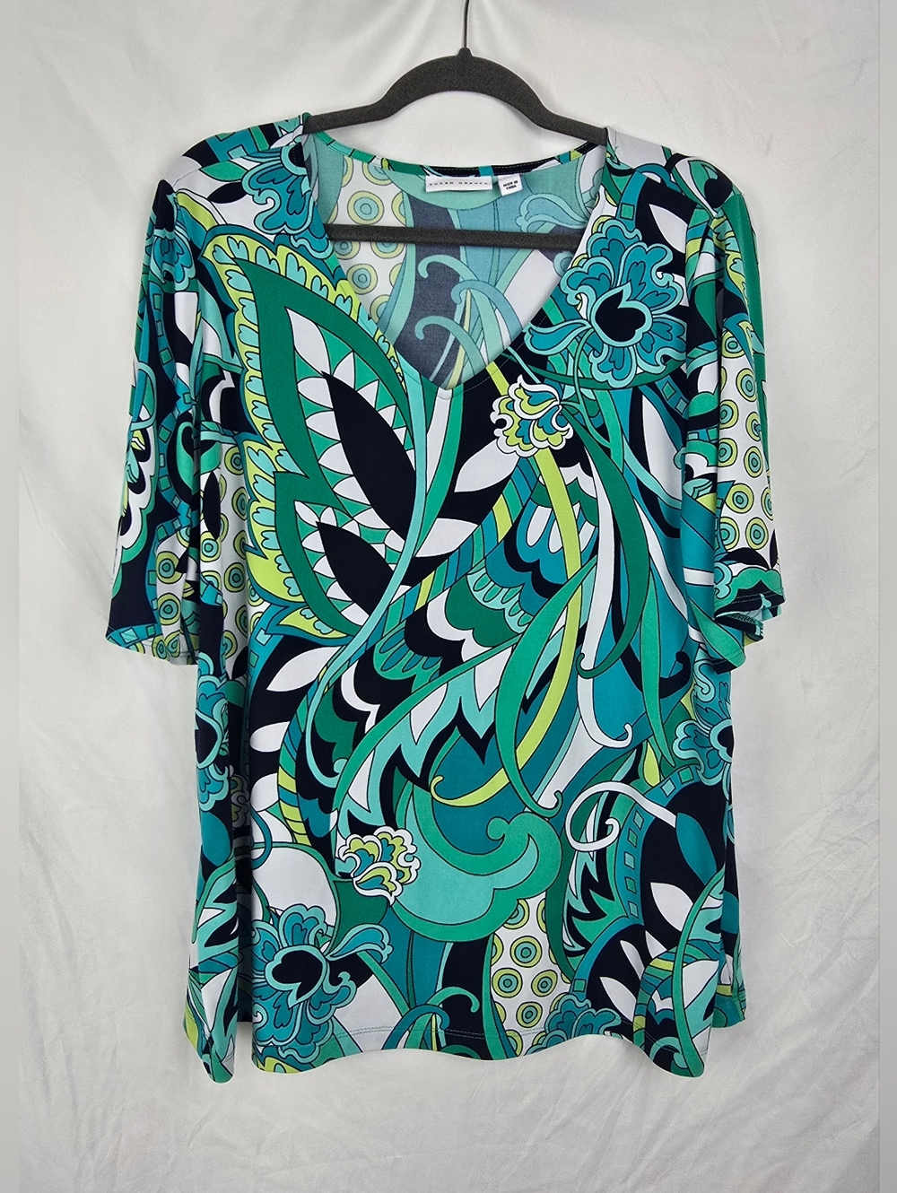 Susan Graver Paisley Floral V-Neck Liquid Knit Boxy Top sz XL